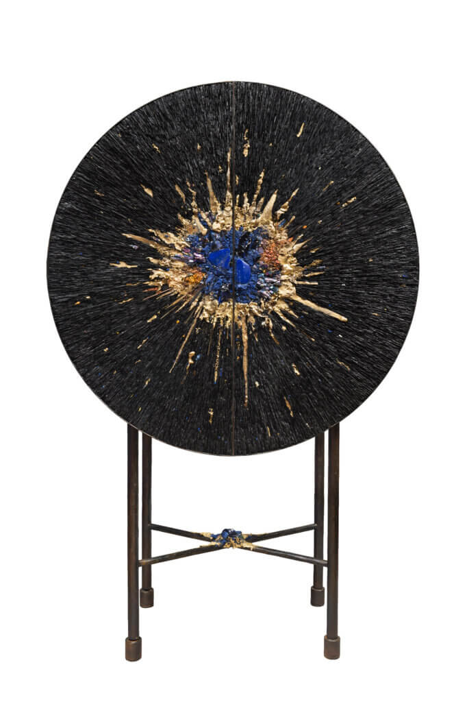 Cabinet Météore I de Béatrice Serre, mobilier orné de mosaïque minérale